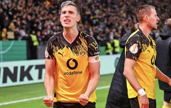 策略股 图片报：为留下施洛特贝克，多特愿给他队长袖标和更高的薪水